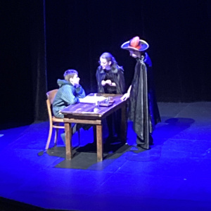 Qui a tué Charles Perrault ?