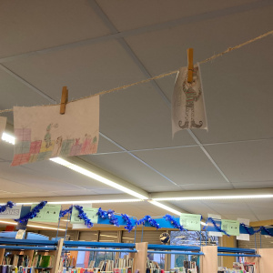 le lutin constructeur de jouets complètement débordé